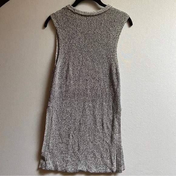 Wilfred Aritzia Palmier Grained Gray Tunic Sleeveless Side Slit Sweater Sz XS - Picture 3 of 11
